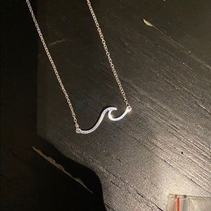 Silver wave necklace
